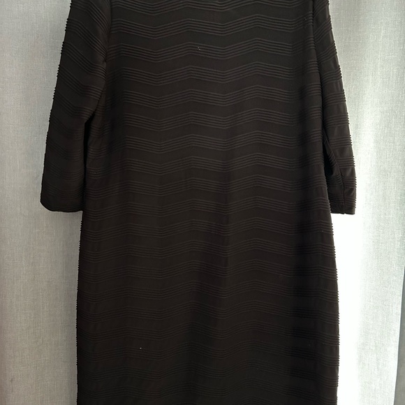 Elegant Black Women's Dress - Picture 1 of 3